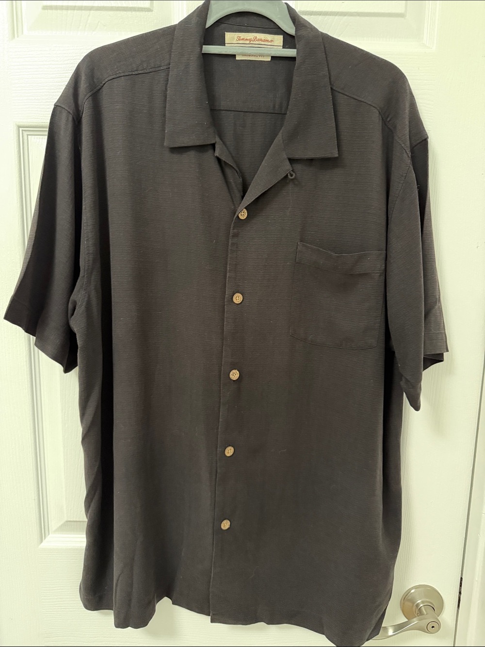 Tommy Bahama Black Men's Short-Sleeve Button-Down Camp Shirt -100% Silk -size XL